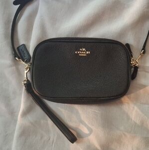 Coach Pebbled Leather Wristlet